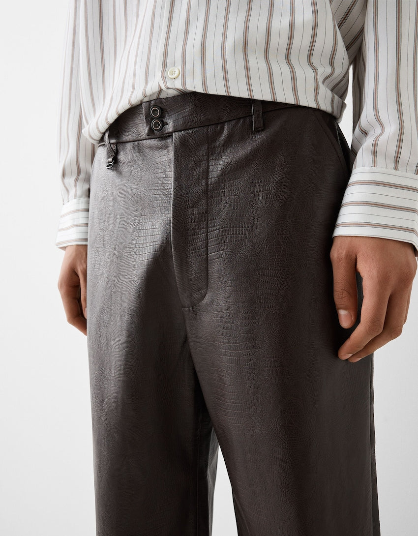 Pantalon effet cuir