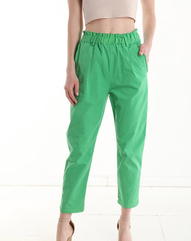 Pantalon en Coton avec poches avec élastique.