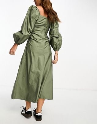 Robe mi-longue en popeline à encolure carrée et taille cintrée - Olive