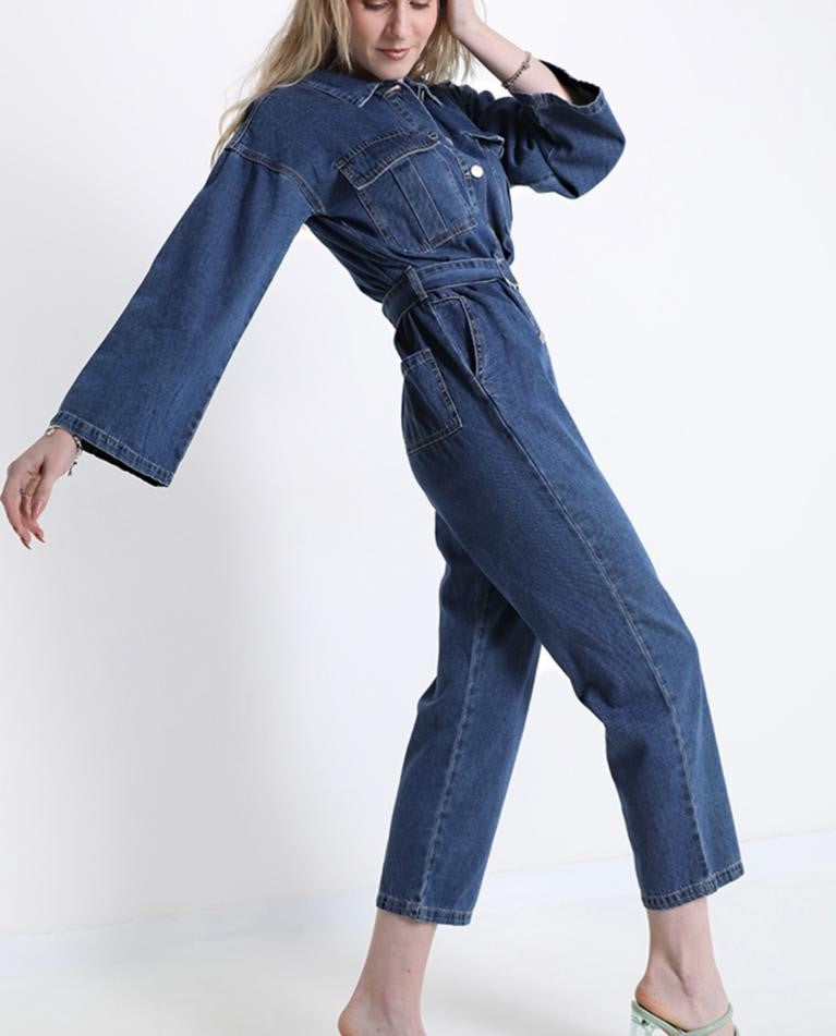 Combinaison en jean double poche avec ceinture